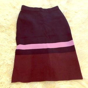 Ann Taylor Pencil Skirt, Back Slit - Size XSP